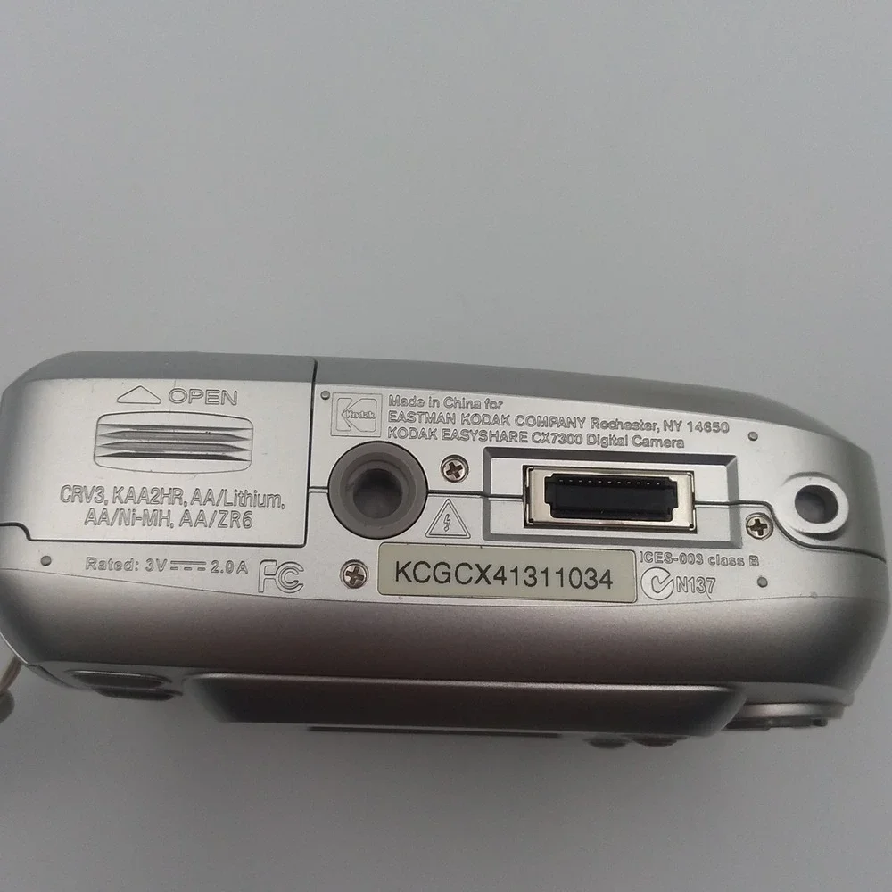 Kodak EasyShare CX7300 3.2MP Digital Camera &‎ Manual Silver - Tested Working